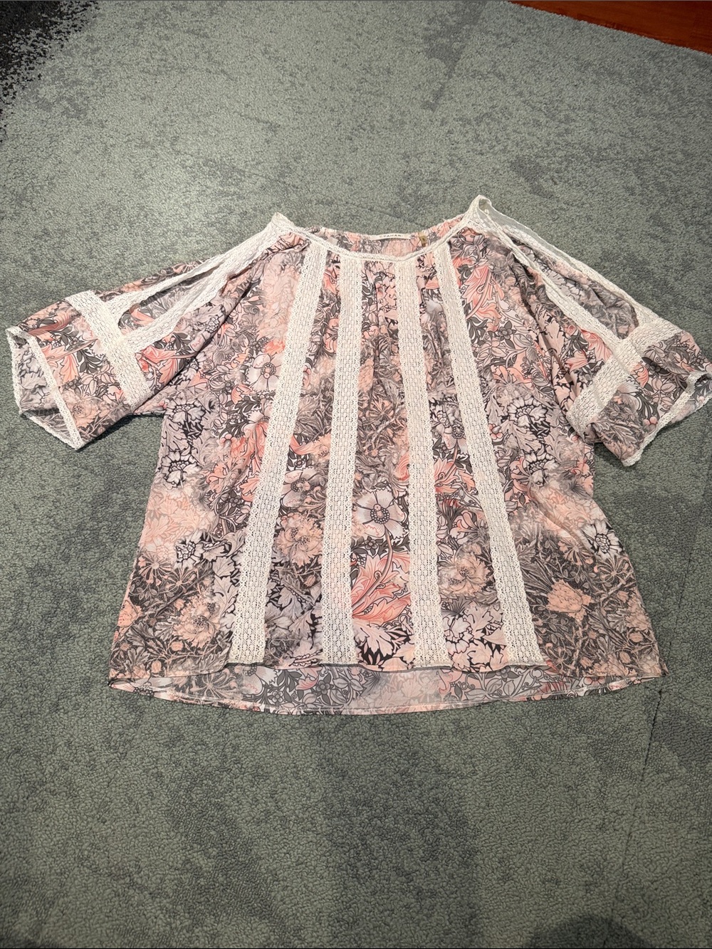 Tahari Floral Lace-Panel Blouse in Soft Pink and Gray - cutout on shoulder